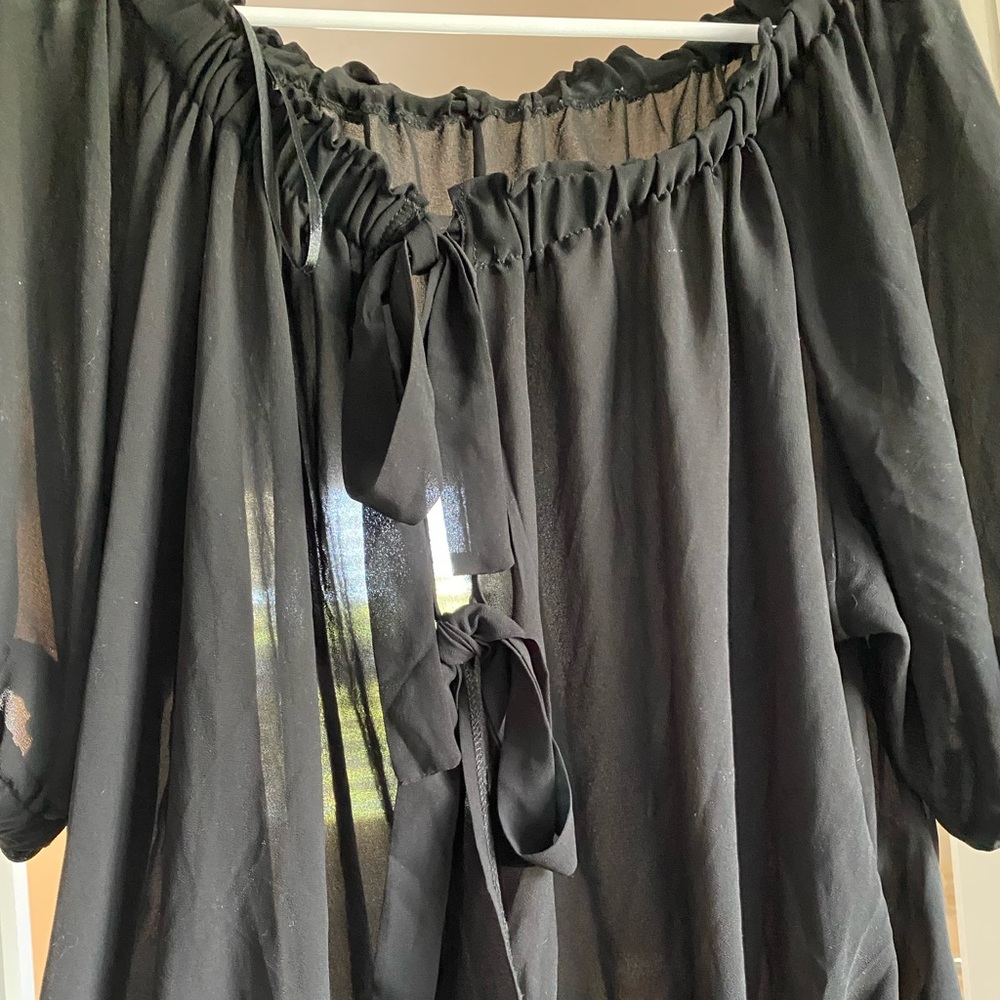 LA boutique Black love snitch blouse with two ties in back, size large